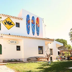 Auberge de jeunesse Algarve Surf Camp &, Sagres